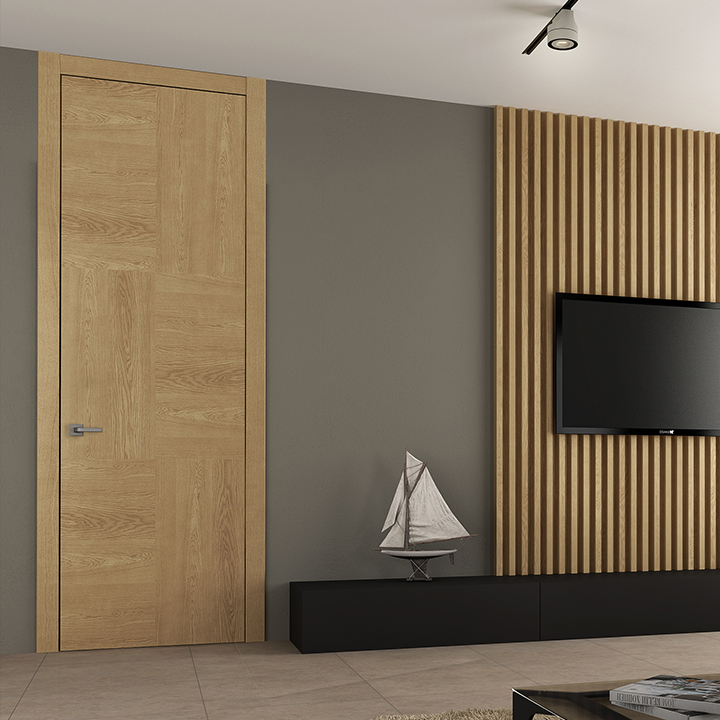 Высокие двери